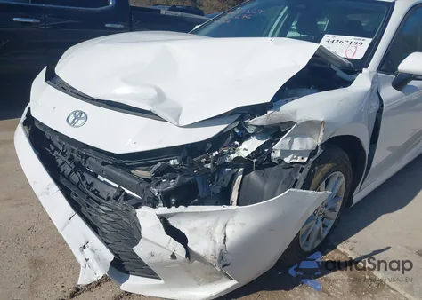 2025 Toyota Camry Le из США, поврежденный, VIN 4T1DAACK6SU512676